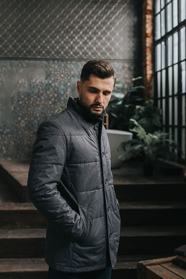 Мужская куртка в деловом стиле