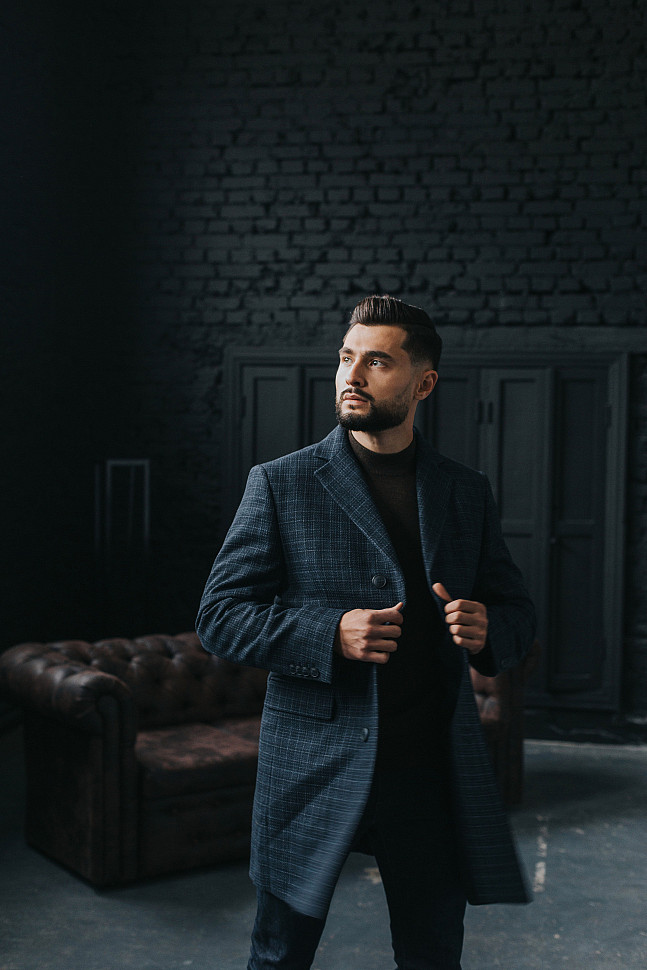 Мужской пальто и мужской трикотаж