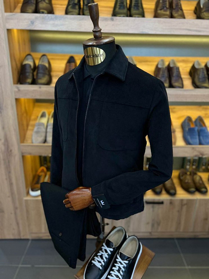 Джинсы с вельветовой курткой