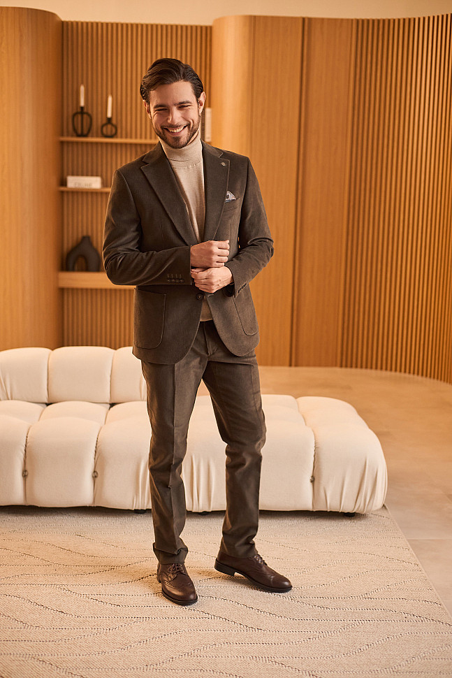 Костюм вельветовый мужской