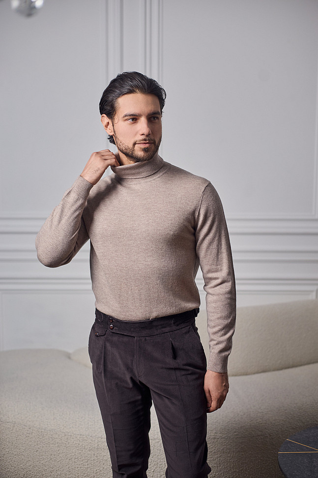 Костюм мужской из вельвета коричневый