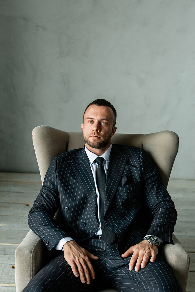 Мужской костюм тройка