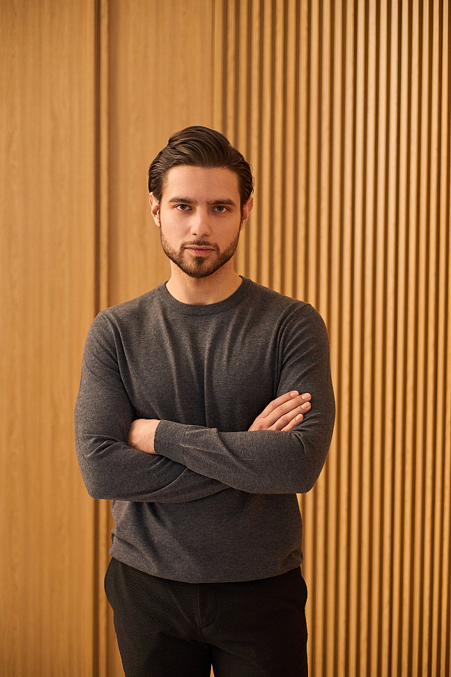 Мужской джемпер с брюками