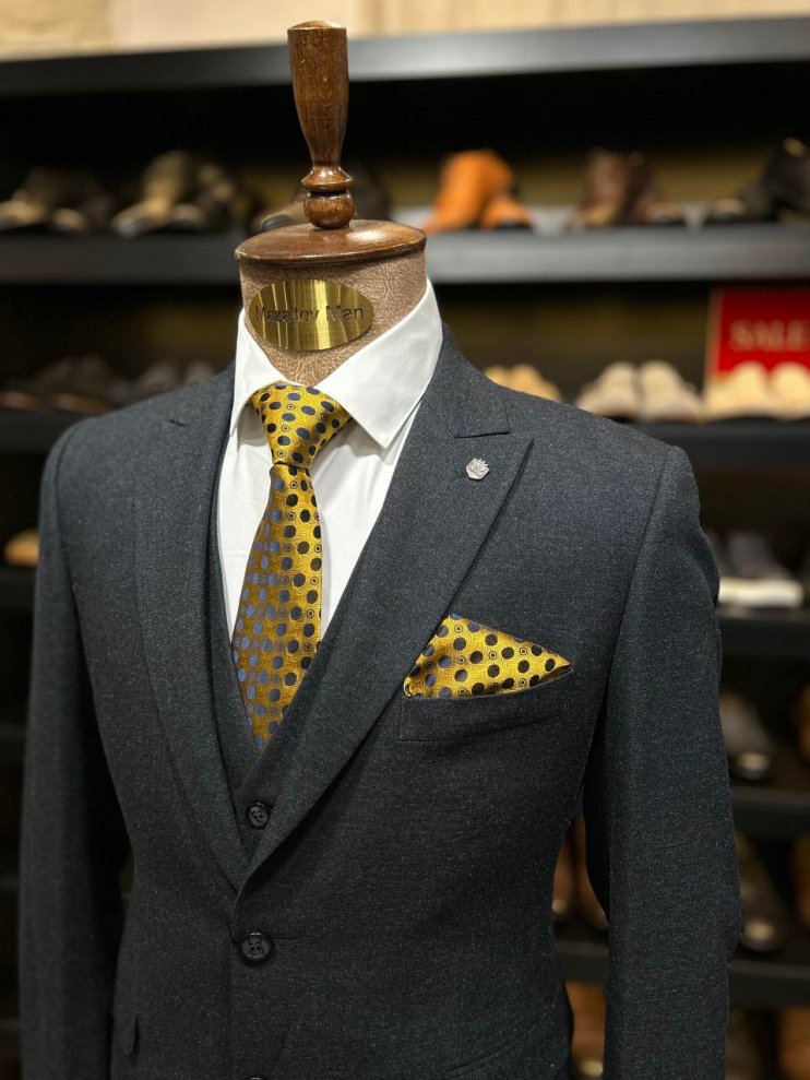 Костюм EMR 3-ка Серый фактурный