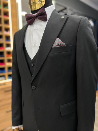 Костюм MAZALTOVMAN Premium 3-ка Черный фактурный