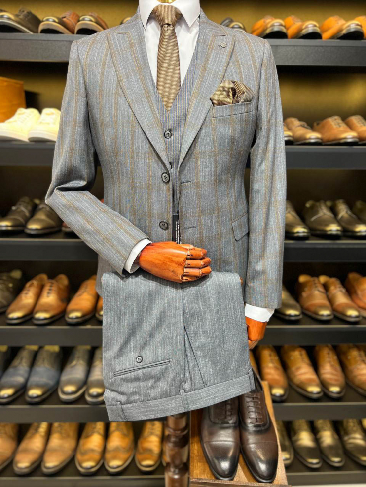 Костюм EMR 3-ка Серый фактурный