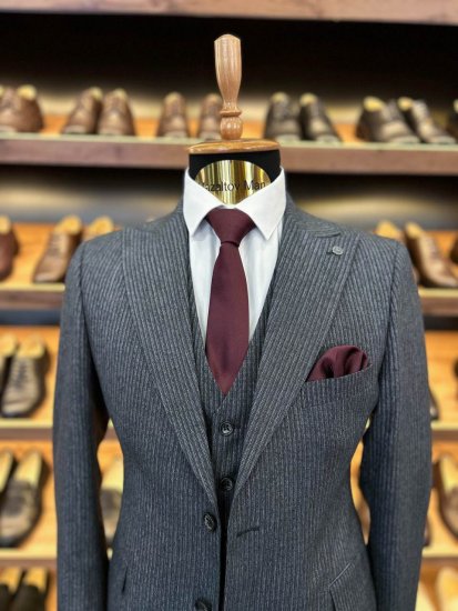 Костюм ERN 3-ка Серый в полоску