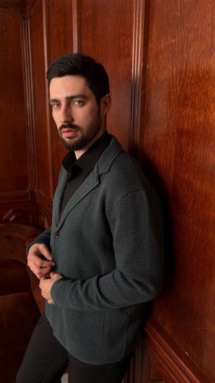 Кардиган AMT Графитовый фактурный