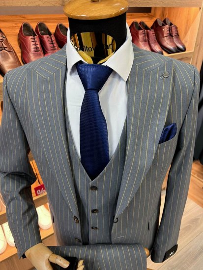 Костюм MAZALTOVMAN 3-ка Premium Серый в полоску
