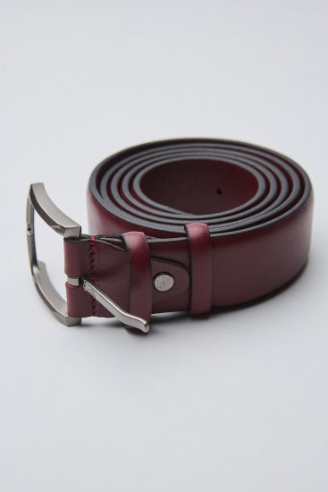Мужской ремень бордовый кожаный гладкий